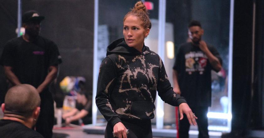 See The Official Trailer For Netflix’s “HALFTIME” Featuring Jennifer Lopez.
